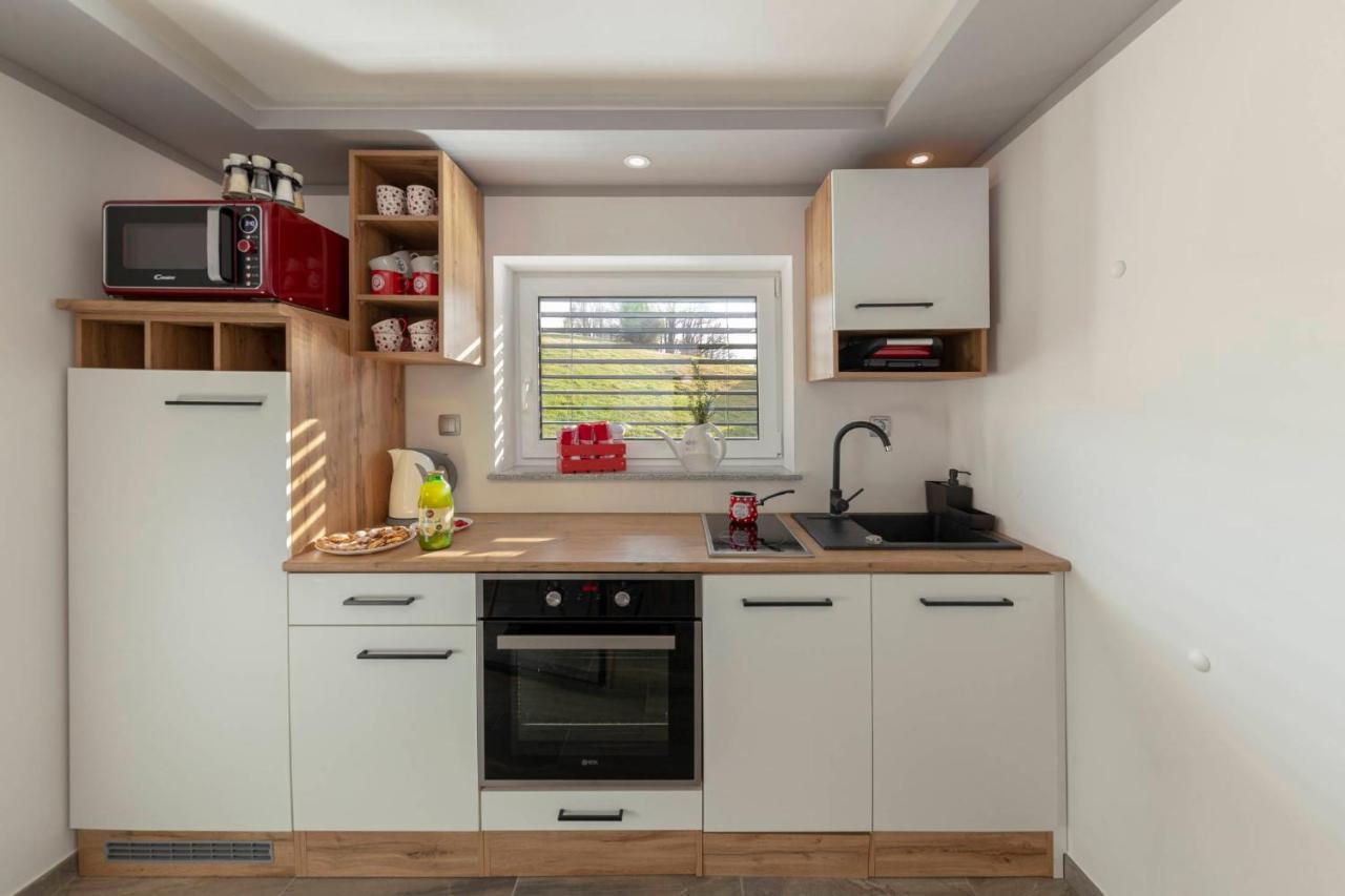 Holiday House Vikend Polzela Luaran gambar